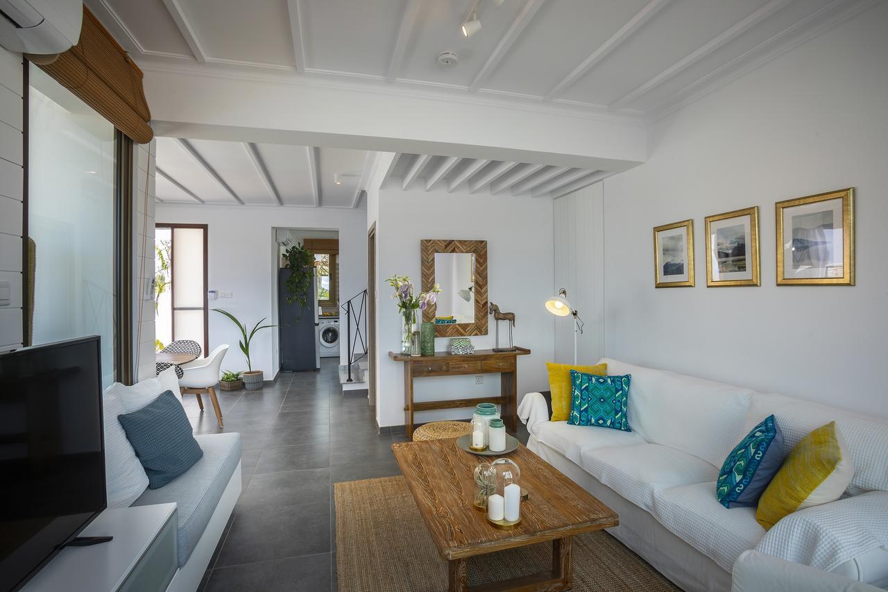 Chris Le Mare Luxury Villa Protaras Esterno foto