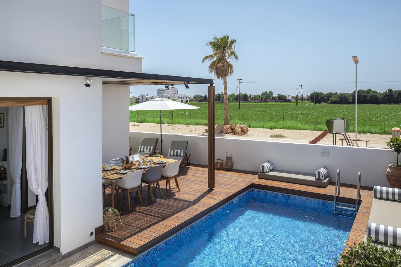 Chris Le Mare Luxury Villa Protaras Esterno foto